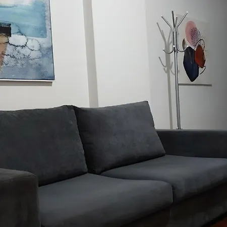 Magnolia -4bd , 1.5 Bt Apartment Athens